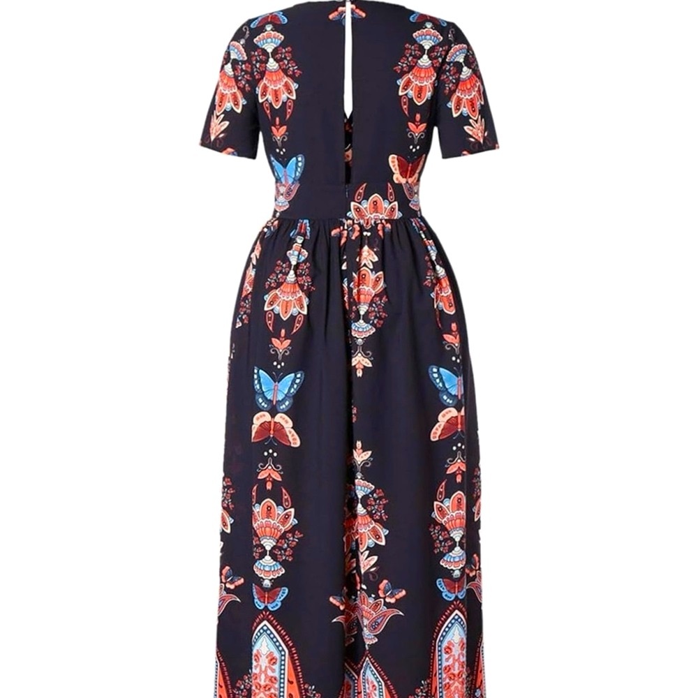 283. NWOT Elegant V-neck Maxi Dress with a trendy floral print Boho Dre… - Picture 4 of 8